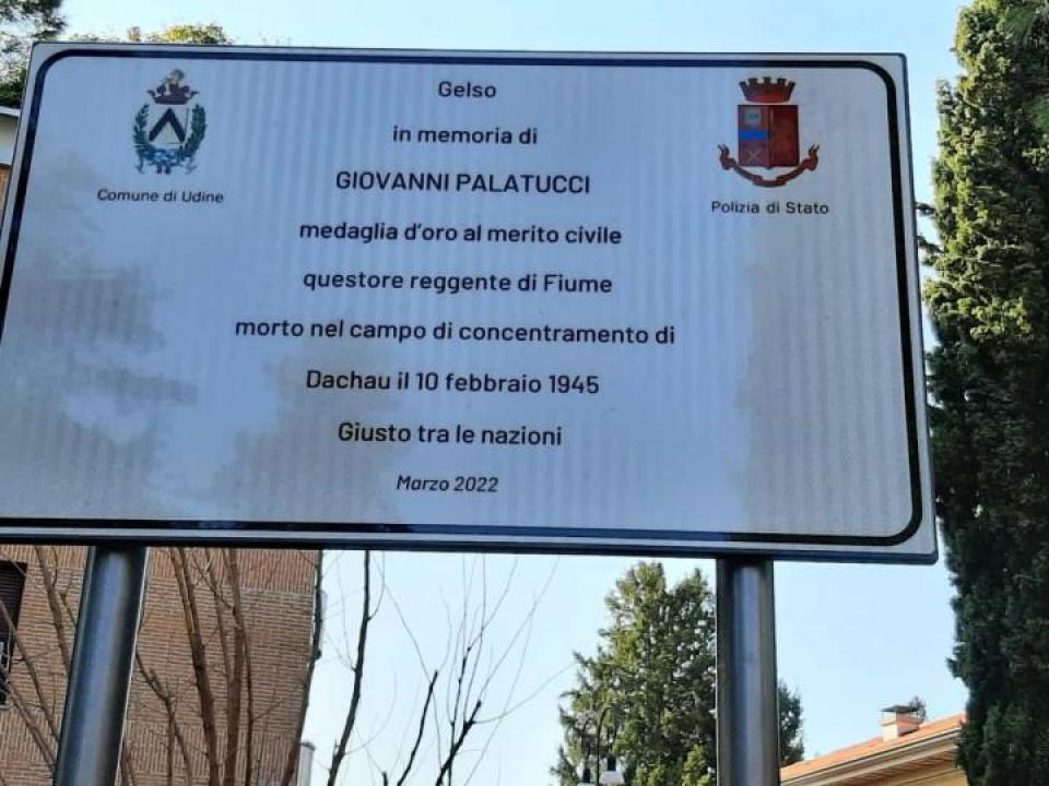 Una targa e un gelso in memoria di Giovanni Palatucci