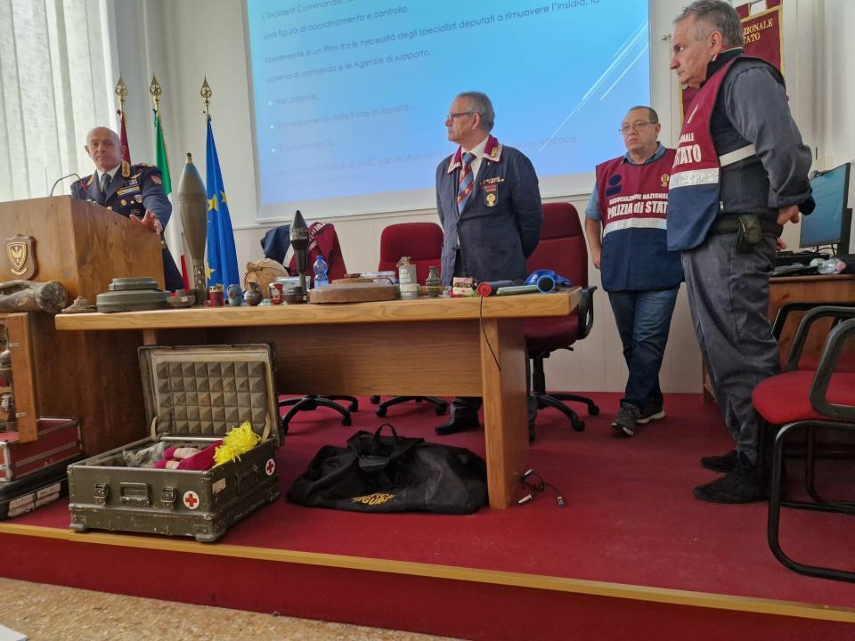 Dai residuati bellici agli ordigni fatti con zucchero e concimi: esperti della sicurezza a confronto