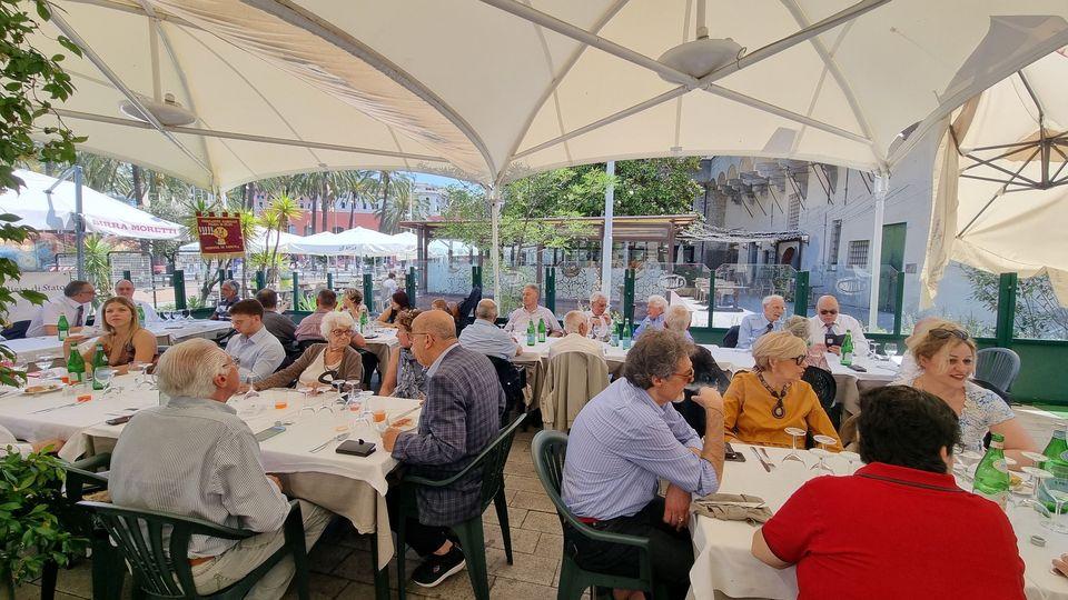 In occasione del 53° Anniversario della costituzione della Sezione A.N.P.S.di Genova, pranzo sociale