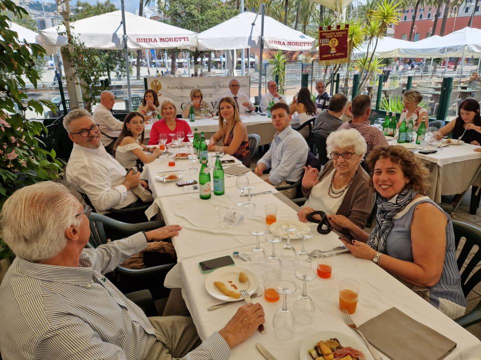 In occasione del 53° Anniversario della costituzione della Sezione A.N.P.S.di Genova, pranzo sociale