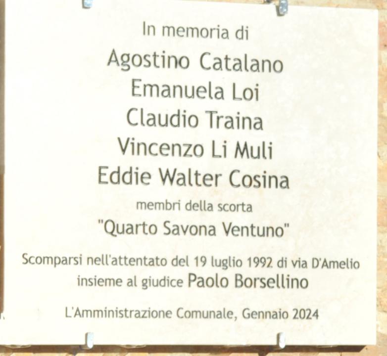 Cerimonia di scopertura di una targa in ricordo dei ragazzi della scorta del Giudice Borsellino.
