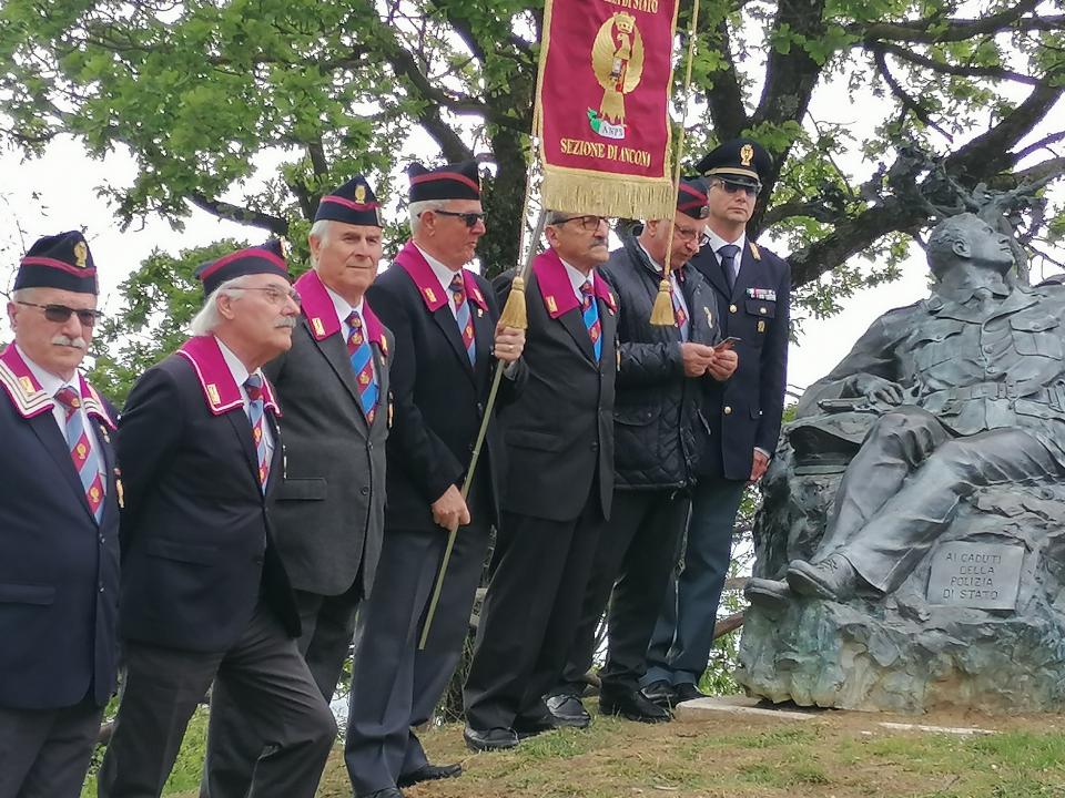 Arcevia - Le Sezioni A.N.P.S. di Marche e Umbria alla cerimonia in ricordo dei Caduti della Polizia