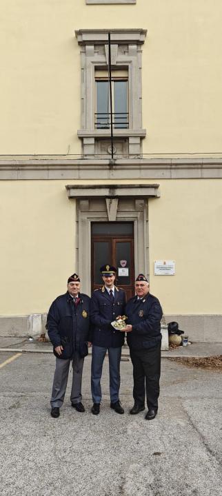 La Sezione ANPS ha incontrato gli operatori in servizio per lo scambio di auguri.