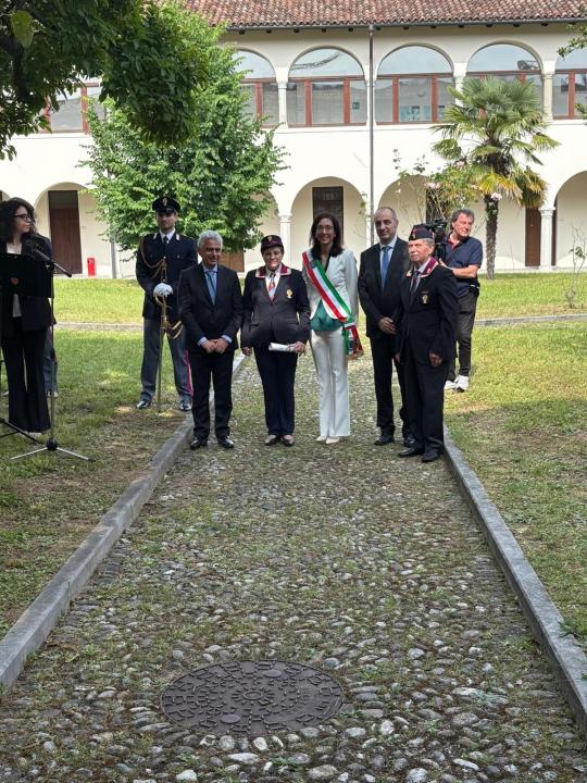 2 giugno festa della Repubblica consegna dell'onorificenza di Cavaliere della Repubblica